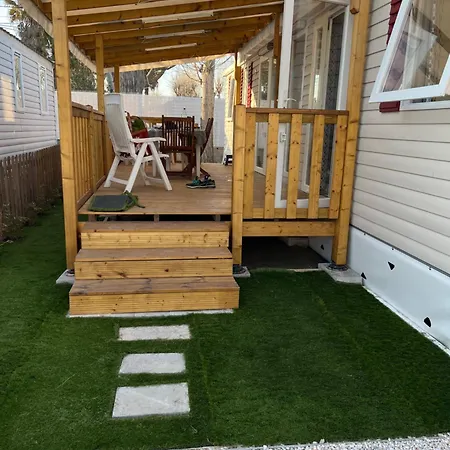 Campeggio Mobilhome Bord De Le Grau-dʼAgde