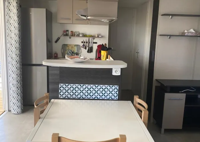 Mobilhome Bord De *